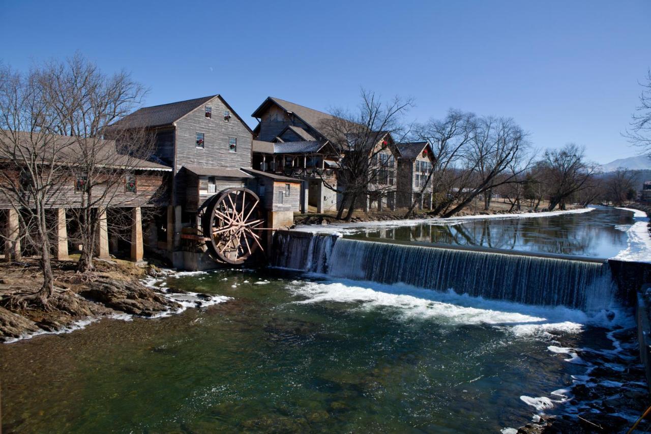 Bear Cove Falls Pigeon Forge Exteriér fotografie